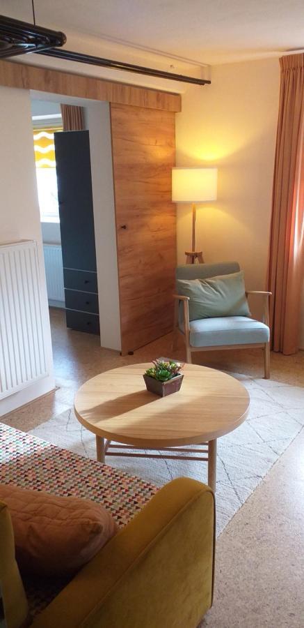 Alter Werkstatt Apartment Junkerath Bagian luar foto