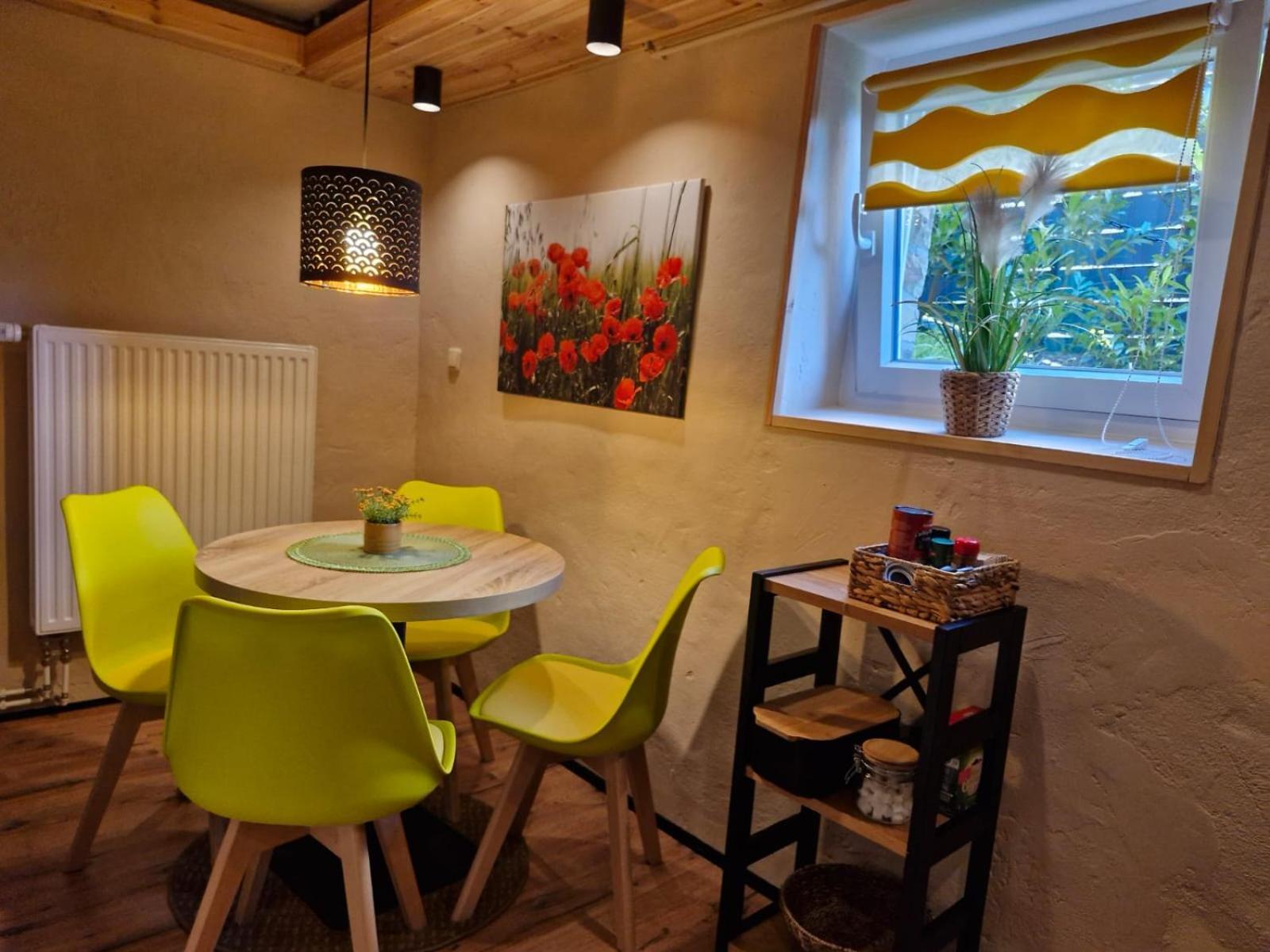 Alter Werkstatt Apartment Junkerath Bagian luar foto